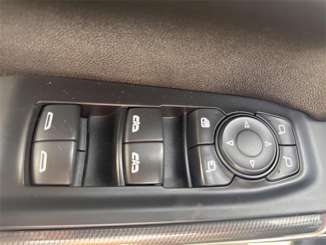 used 2021 GMC Sierra 1500 car, priced at $34,999