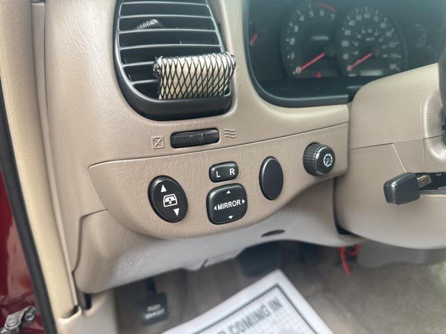 used 2006 Toyota Tundra car, priced at $12,950