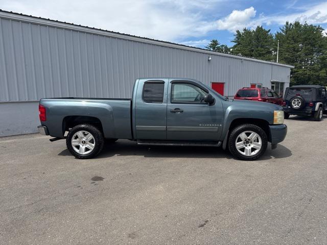 used 2008 Chevrolet Silverado 1500 car, priced at $8,875