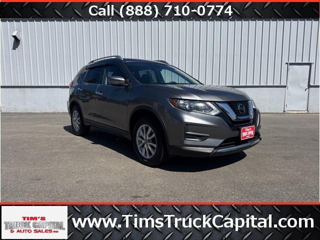used 2019 Nissan Rogue car, priced at $17,999