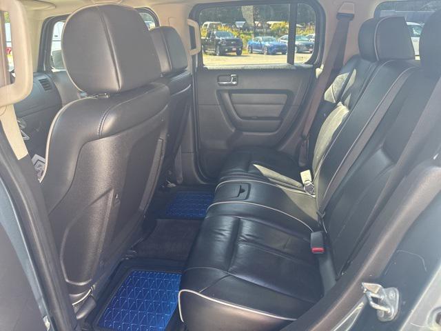 used 2007 Hummer H3 car, priced at $6,950