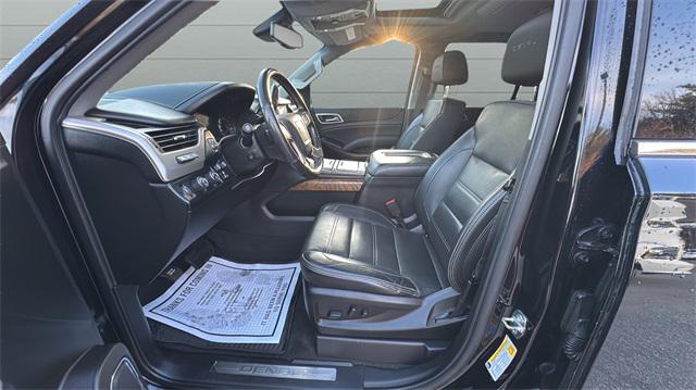 used 2019 GMC Yukon car, priced at $29,999