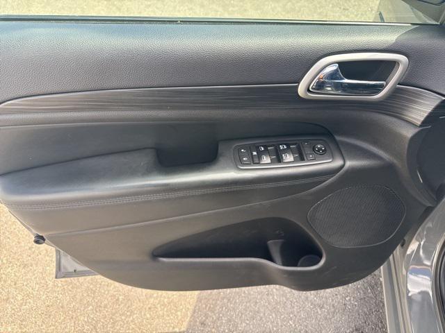 used 2019 Jeep Grand Cherokee car, priced at $18,999