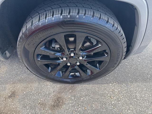 used 2019 Jeep Grand Cherokee car, priced at $18,999