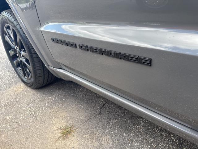used 2019 Jeep Grand Cherokee car, priced at $18,999