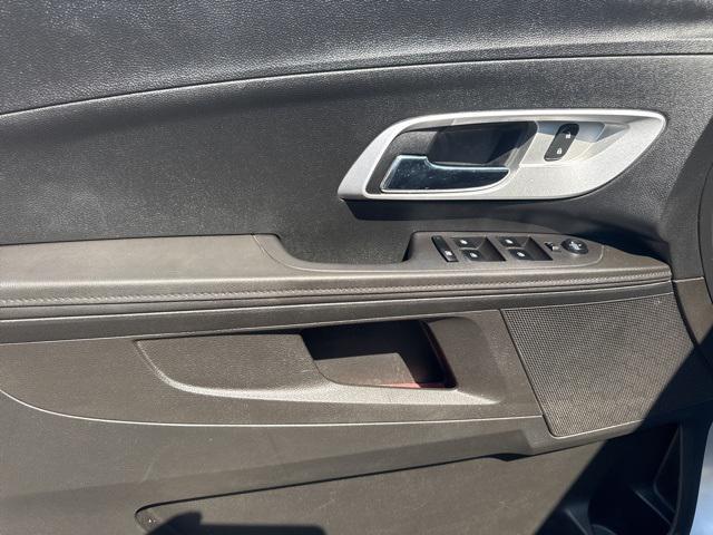 used 2013 Chevrolet Equinox car, priced at $9,999