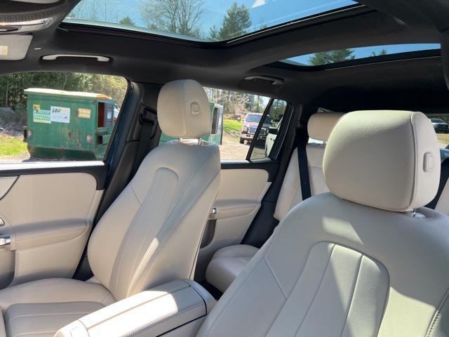 used 2021 Mercedes-Benz GLB 250 car, priced at $25,999