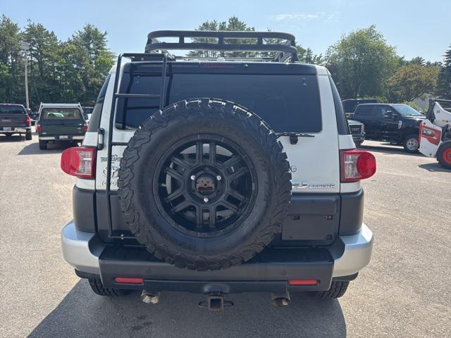 used 2011 Toyota FJ Cruiser car, priced at $19,999