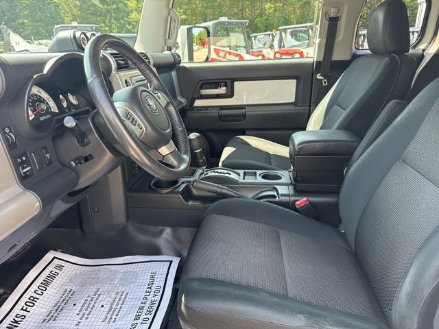 used 2011 Toyota FJ Cruiser car, priced at $19,999