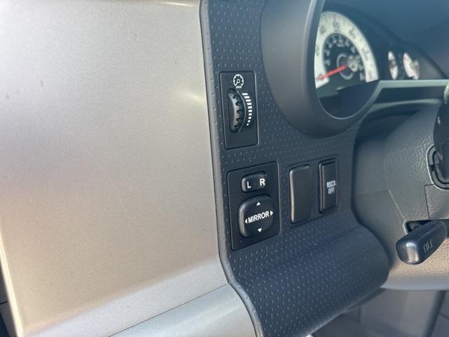 used 2011 Toyota FJ Cruiser car, priced at $19,999