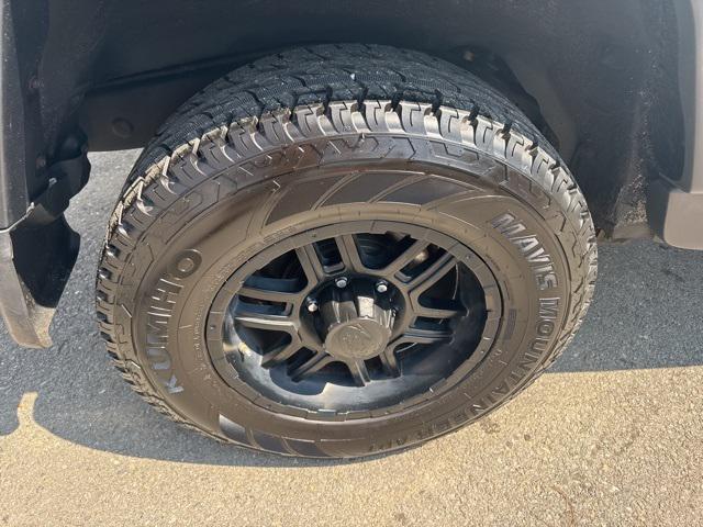 used 2011 Toyota FJ Cruiser car, priced at $19,999