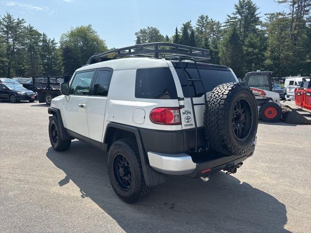 used 2011 Toyota FJ Cruiser car, priced at $19,999