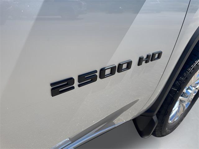 used 2020 Chevrolet Silverado 2500 car, priced at $42,999