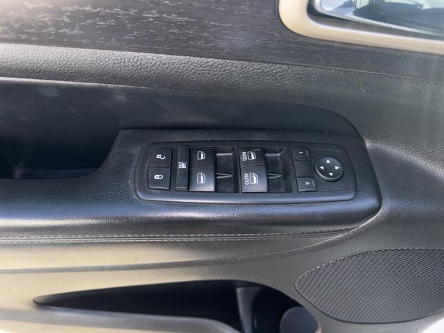 used 2014 Jeep Grand Cherokee car, priced at $12,499