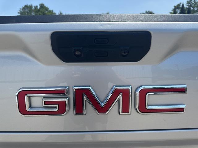 used 2022 GMC Sierra 1500 car, priced at $36,990