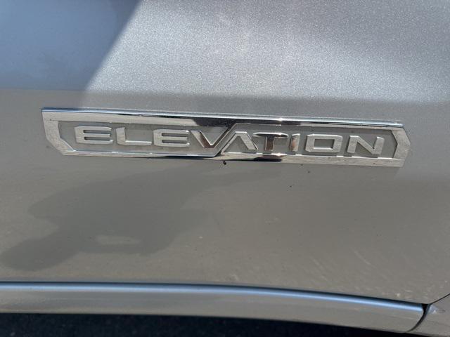 used 2022 GMC Sierra 1500 car, priced at $36,990