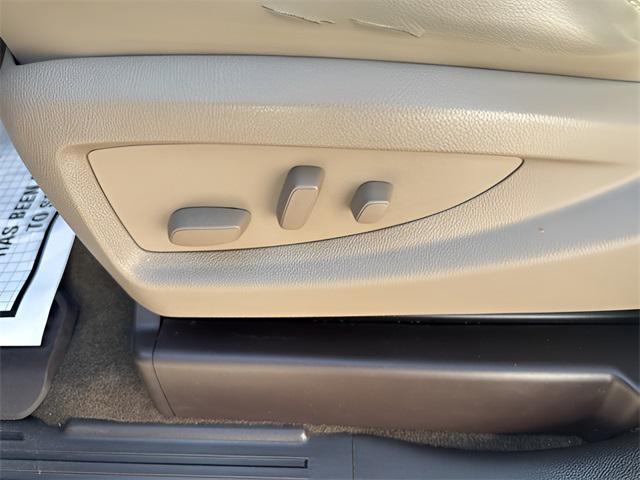 used 2015 GMC Sierra 2500 car, priced at $34,999