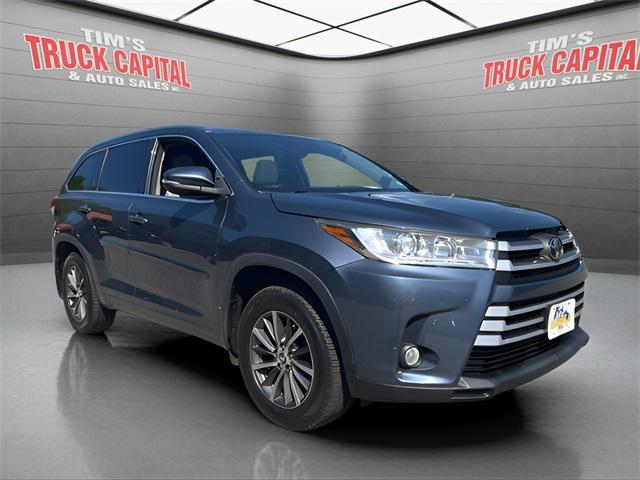 used 2018 Toyota Highlander car, priced at $18,900