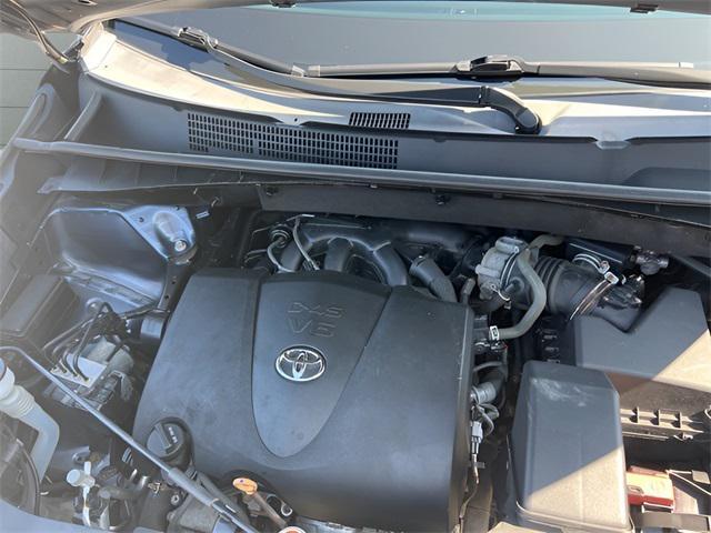 used 2018 Toyota Highlander car, priced at $17,999