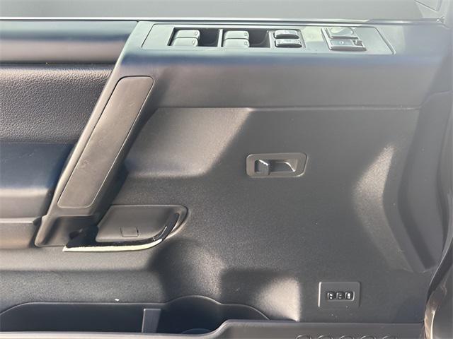 used 2010 Nissan Titan car, priced at $12,999