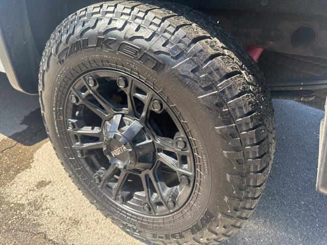 used 2017 GMC Sierra 1500 car, priced at $18,875