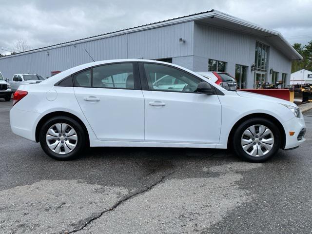 used 2016 Chevrolet Cruze Limited car, priced at $8,999
