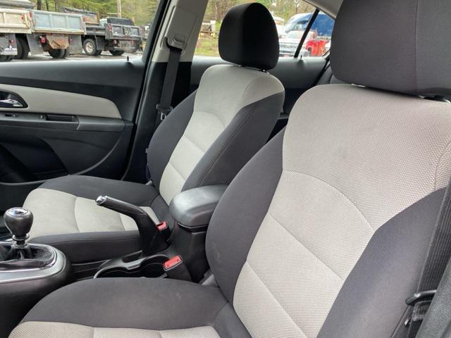 used 2016 Chevrolet Cruze Limited car, priced at $8,999