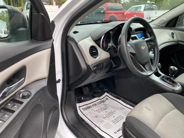 used 2016 Chevrolet Cruze Limited car, priced at $8,999