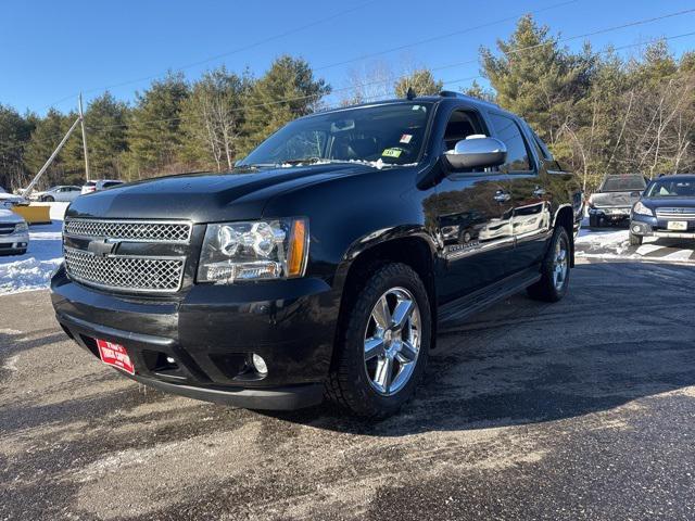 used 2011 Chevrolet Avalanche car, priced at $11,950