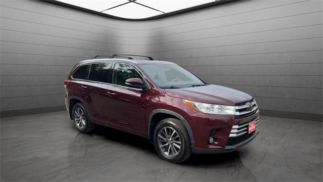 used 2018 Toyota Highlander car, priced at $24,999