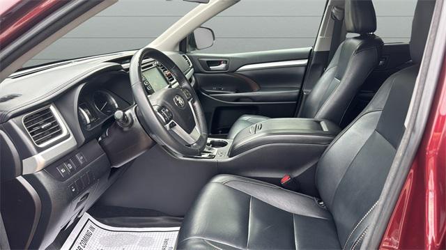 used 2018 Toyota Highlander car, priced at $24,999