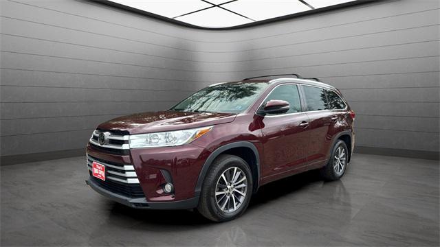 used 2018 Toyota Highlander car, priced at $24,999