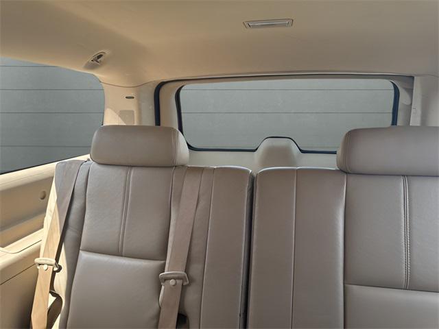 used 2008 Chevrolet Suburban car, priced at $2,950