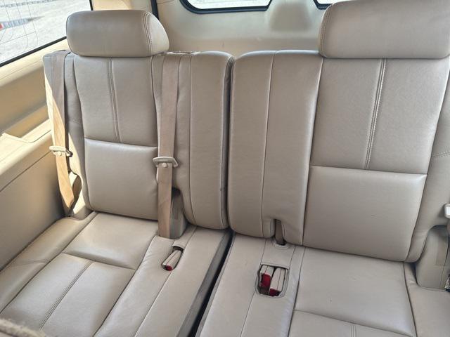 used 2008 Chevrolet Suburban car, priced at $4,950