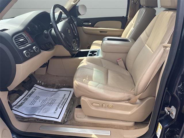 used 2008 Chevrolet Suburban car, priced at $2,950