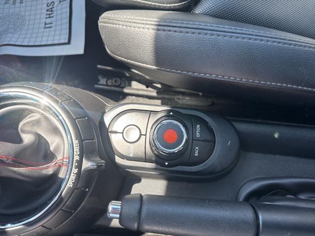 used 2017 MINI Hardtop car, priced at $11,999