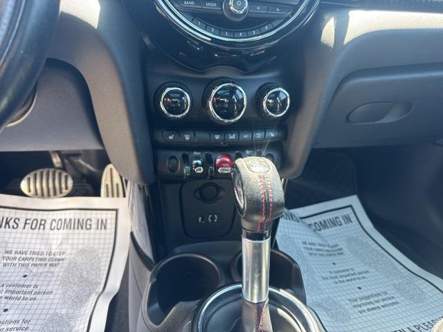 used 2017 MINI Hardtop car, priced at $11,999