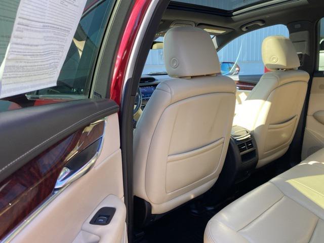 used 2017 Cadillac XT5 car, priced at $15,999