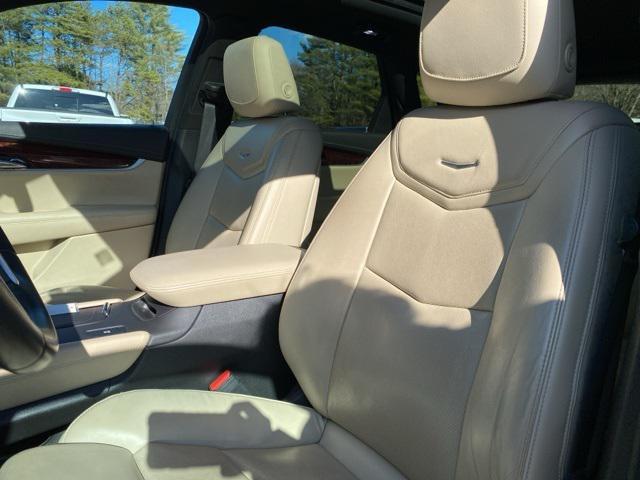 used 2017 Cadillac XT5 car, priced at $15,999