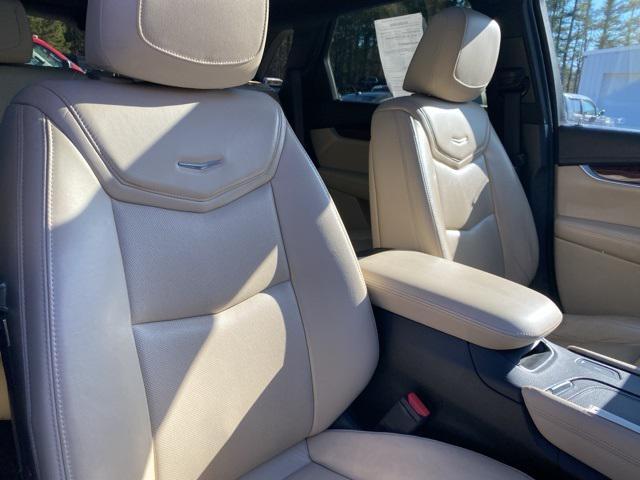 used 2017 Cadillac XT5 car, priced at $15,999