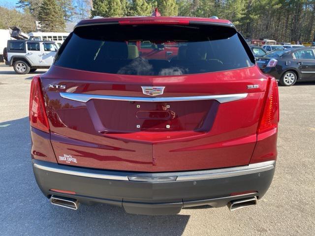 used 2017 Cadillac XT5 car, priced at $15,999