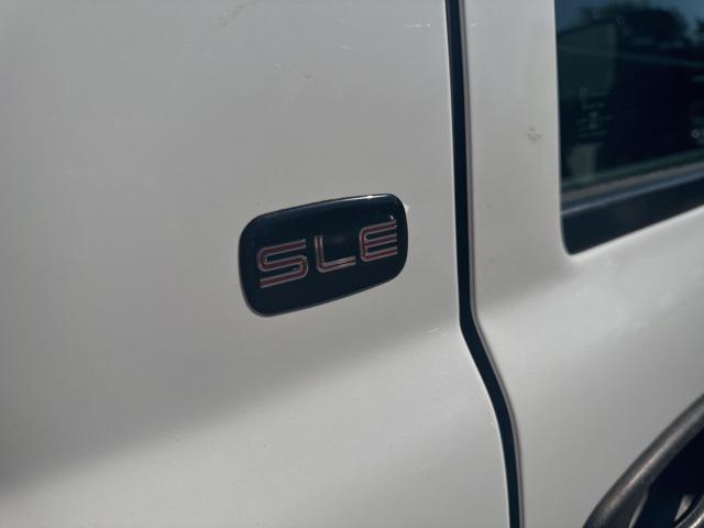 used 2006 GMC Sierra 2500 car, priced at $3,950
