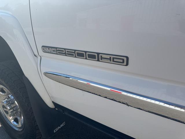 used 2006 GMC Sierra 2500 car, priced at $4,950