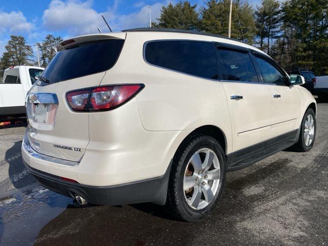 used 2015 Chevrolet Traverse car, priced at $13,999