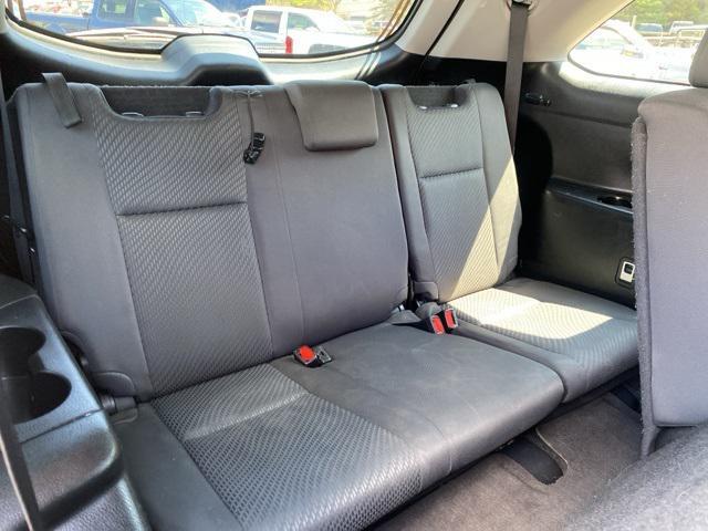 used 2019 Toyota Highlander car, priced at $28,999