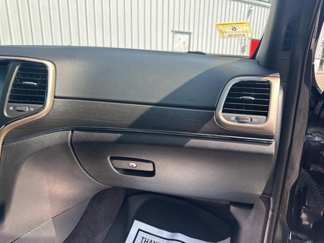 used 2015 Jeep Grand Cherokee car, priced at $15,999
