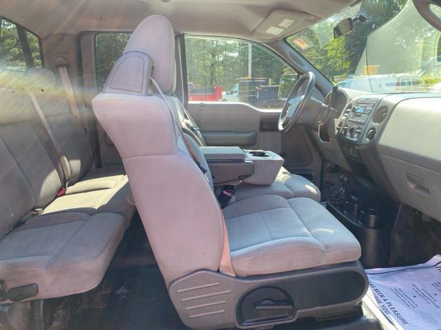 used 2006 Ford F-150 car, priced at $3,950