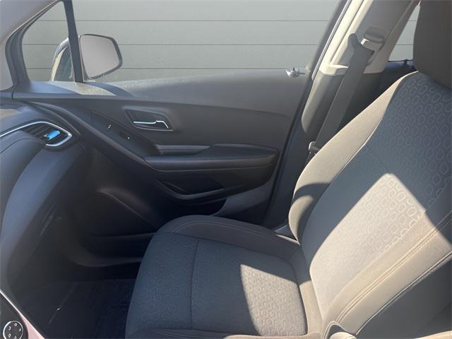 used 2020 Chevrolet Trax car, priced at $15,499