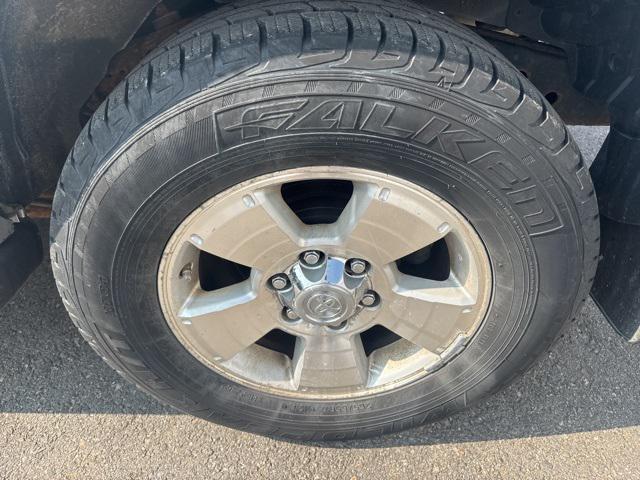 used 2005 Toyota 4Runner car, priced at $4,950