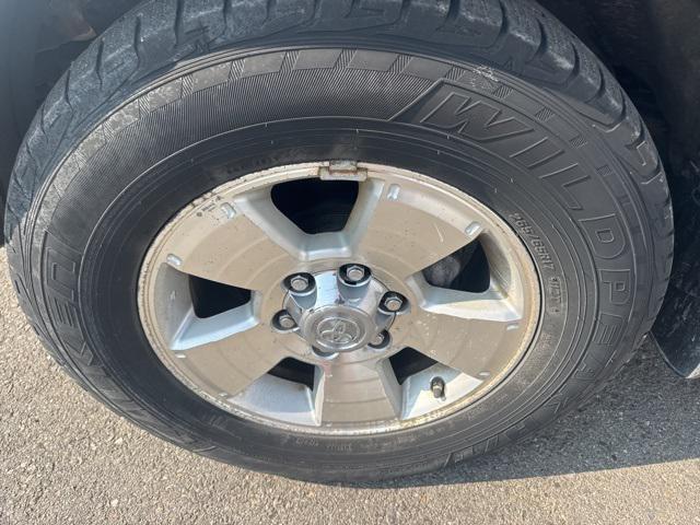 used 2005 Toyota 4Runner car, priced at $4,950